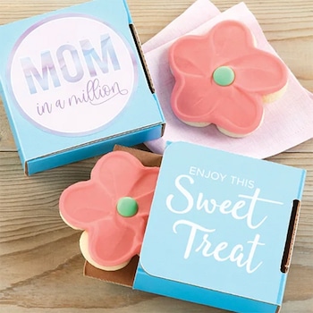 Ecomm: 20 Mother's Day Gifts Under $20